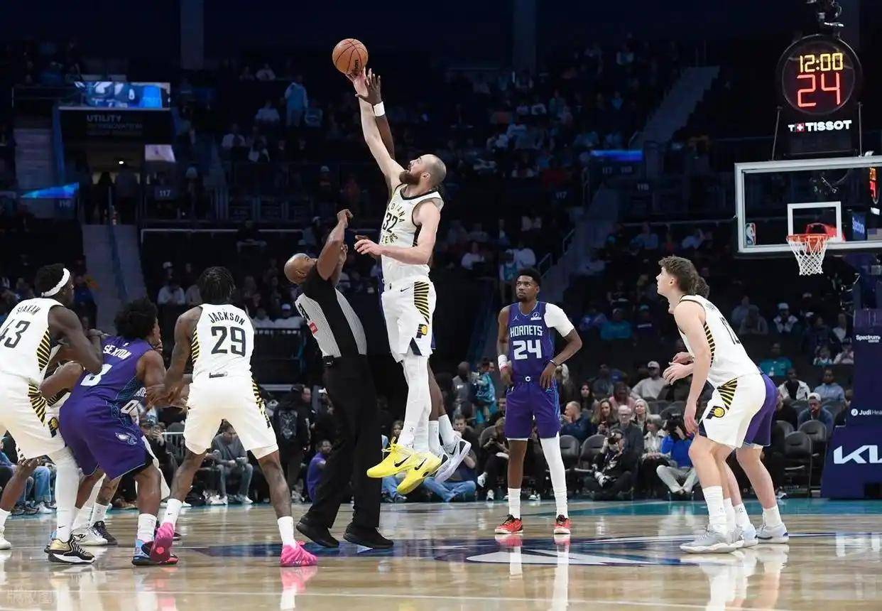 开云体育- 西亚卡姆在rng比赛中问鼎冠军,连败引发热议的是谁 